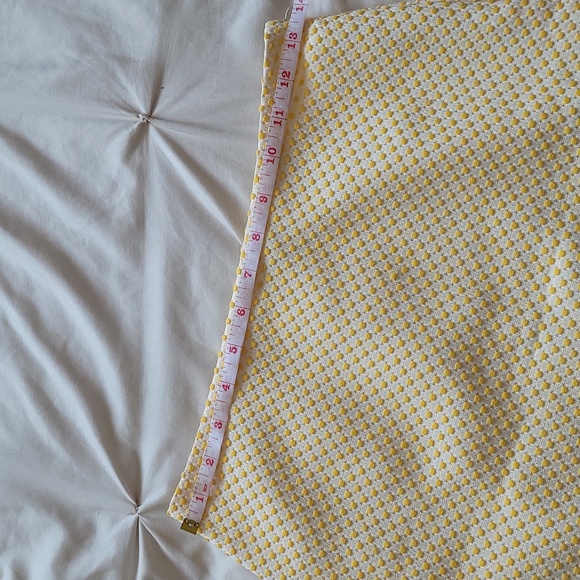 Club Monaco yellow mini skirt - Picture 6 of 7